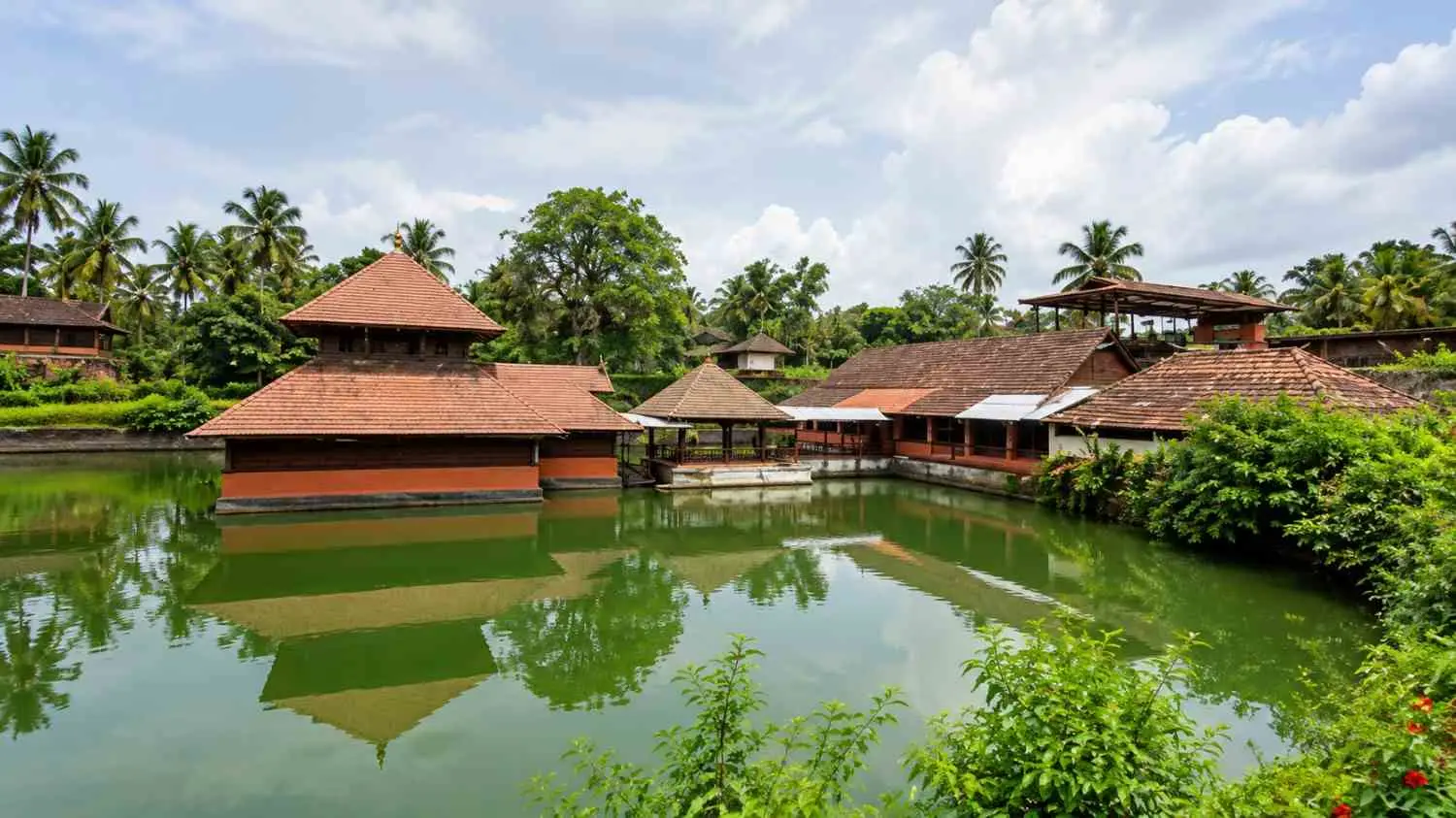 Ananthapura Lake Temple